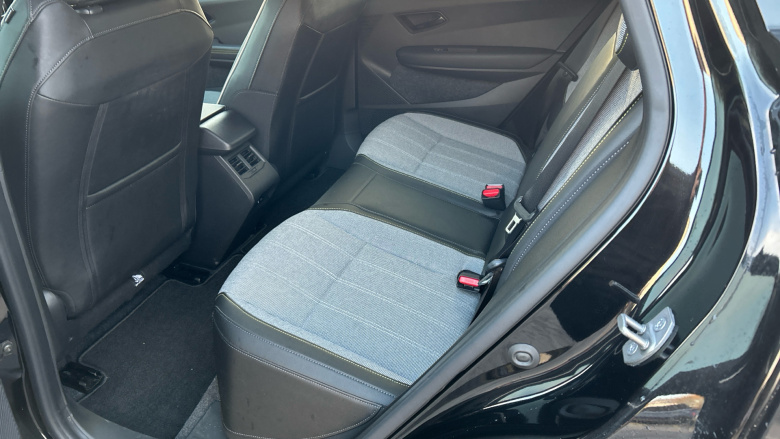 Renault Megane E-Tech EV60 160kW Iconic 60kWh Optimum Charge 5dr Auto Electric Hatchback